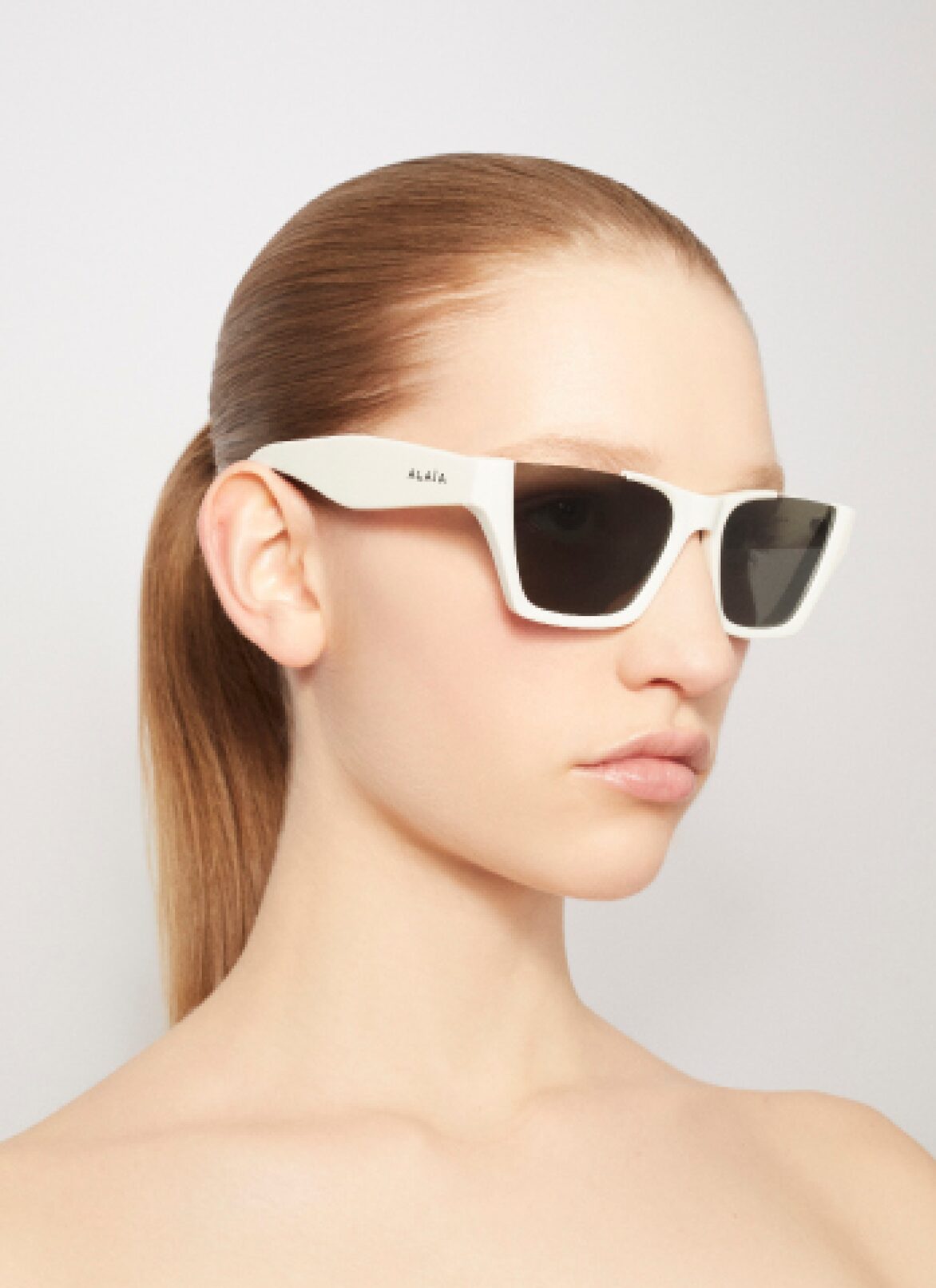 RECTANGULAR SUNGLASSES ALAÏA WHITE RECTANGULAR SUNGLASSES